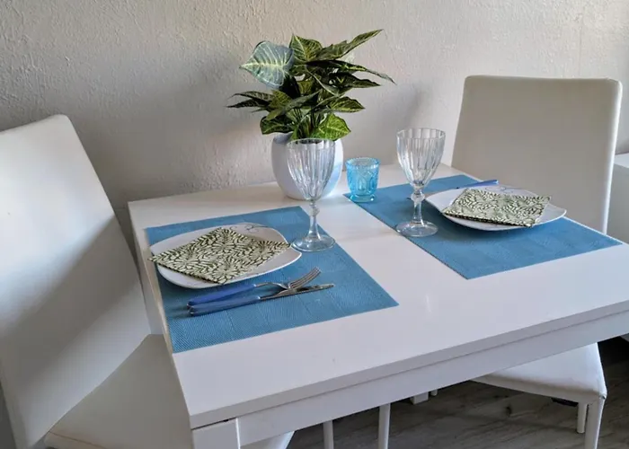 Kasarminkadun Basic Cozy 19,5 M2 *